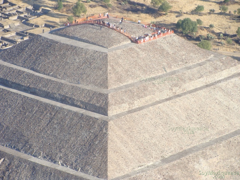 Vista Aerea Piramide del Sol 03