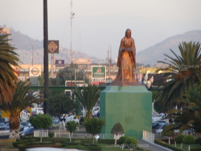 Monumento Sor Juana Ines de La Cruz