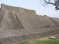 Piramide de Tenayuca 06